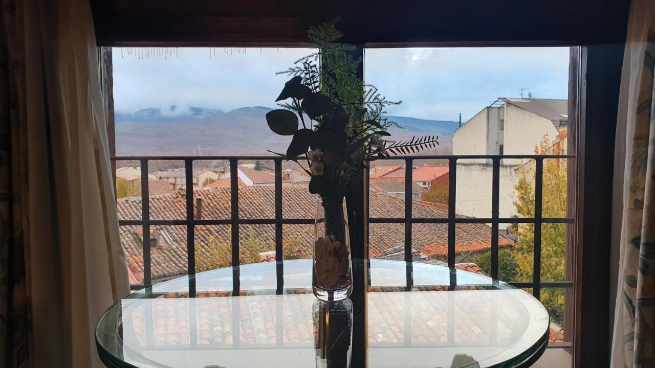 El Rincon De Rascafria Hotel Exterior photo